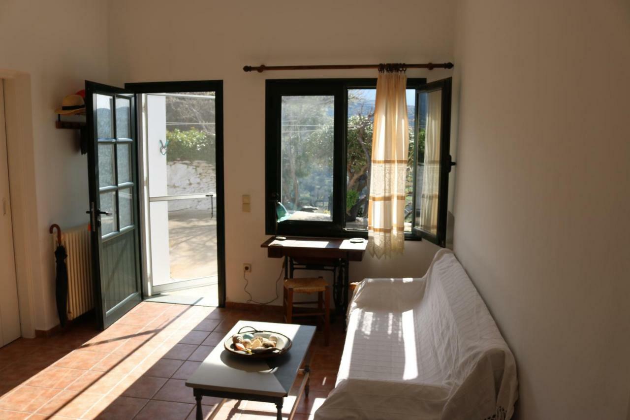 Avgoustis' Stone House Villa Otziás Eksteriør billede